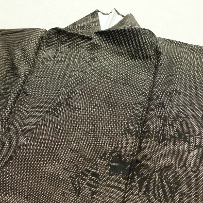 本場大島紬 古代染色純泥染 大島紬 証紙あり 正絹 風景柄 袷仕立て 身丈160.5cm 裄丈64cm リサイクル着物 着物 茶_画像15