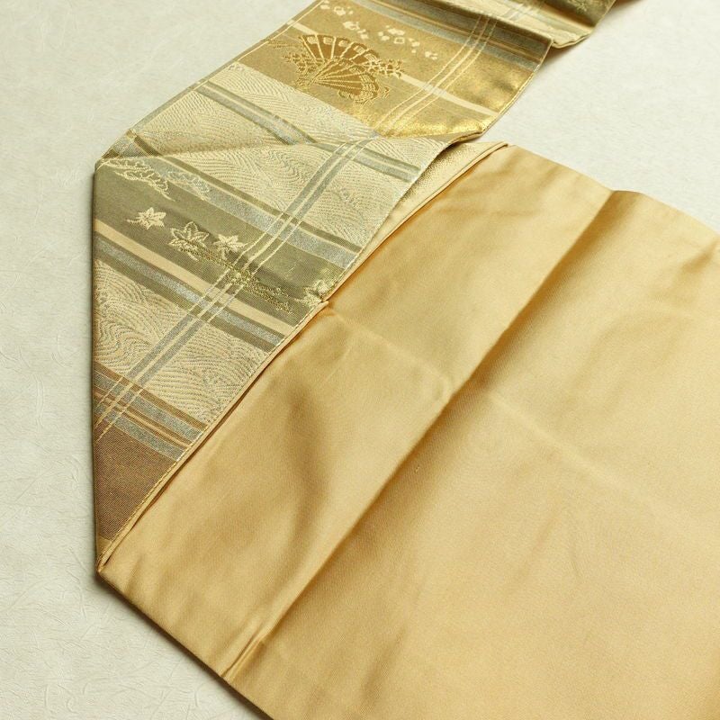 名古屋帯 六通柄 良品 正絹 古典柄 名古屋仕立て なごや帯 リサイクル帯 帯 箔 引箔 扇子 ベージュ_画像19