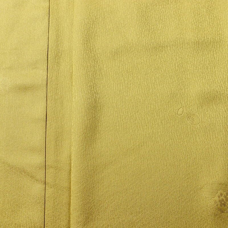 色無地 良品 しつけ糸付き 一つ紋付き 正絹 古典柄 袷仕立て 身丈155cm 裄丈64cm リサイクル着物 着物 お茶会 フォーマル シンプル 黄・黄土色_画像6