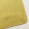 色無地 良品 しつけ糸付き 一つ紋付き 正絹 古典柄 袷仕立て 身丈155cm 裄丈64cm リサイクル着物 着物 お茶会 フォーマル シンプル 黄・黄土色_画像15