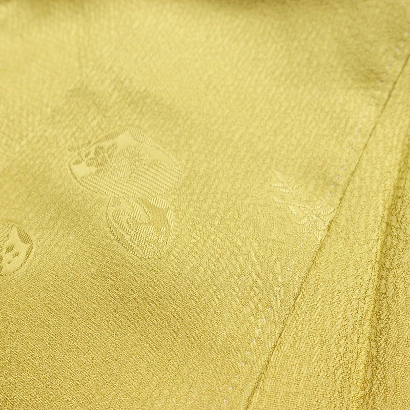 色無地 良品 しつけ糸付き 一つ紋付き 正絹 古典柄 袷仕立て 身丈155cm 裄丈64cm リサイクル着物 着物 お茶会 フォーマル シンプル 黄・黄土色_画像17