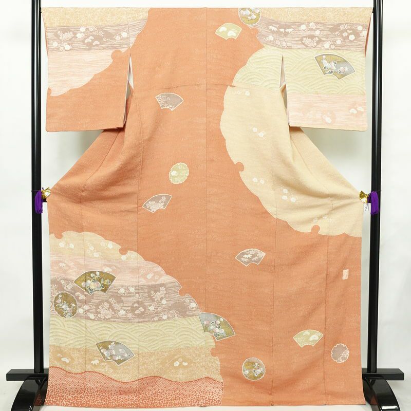 付け下げ 良品 落款入り 絞り ふくれ織 トールサイズ 正絹 古典柄 袷仕立て 身丈171cm 裄丈67.5cm リサイクル着物 着物 箔 金糸 入学式 卒業式 七五三 お宮参り フォーマル 粋 東雲色 扇面 橙_画像1