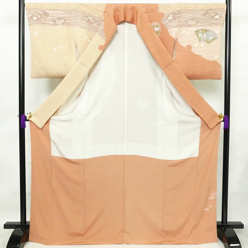 付け下げ 良品 落款入り 絞り ふくれ織 トールサイズ 正絹 古典柄 袷仕立て 身丈171cm 裄丈67.5cm リサイクル着物 着物 箔 金糸 入学式 卒業式 七五三 お宮参り フォーマル 粋 東雲色 扇面 橙_画像3