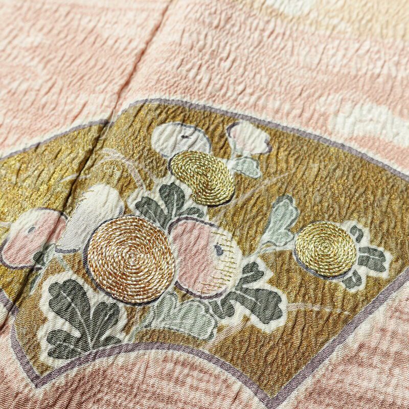 付け下げ 良品 落款入り 絞り ふくれ織 トールサイズ 正絹 古典柄 袷仕立て 身丈171cm 裄丈67.5cm リサイクル着物 着物 箔 金糸 入学式 卒業式 七五三 お宮参り フォーマル 粋 東雲色 扇面 橙_画像7