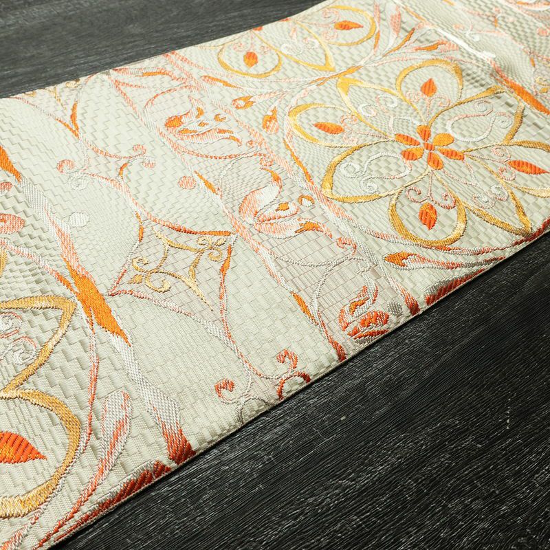 名古屋帯 六通柄 良品 正絹 幾何学柄・抽象柄 名古屋仕立て なごや帯 リサイクル帯 帯 クリーム_画像11