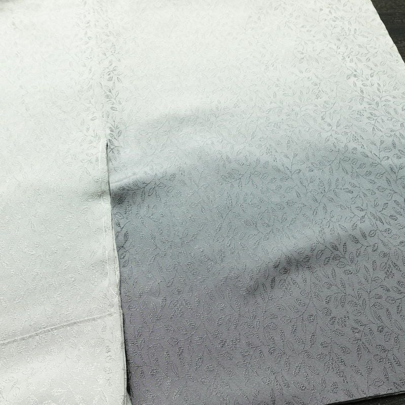 付け下げ 良品 落款入り 一つ紋付き 正絹 木の葉・植物柄 袷仕立て 身丈153.5cm 裄丈65cm リサイクル着物 着物 入学式 卒業式 フォーマル シンプル 上品 グレー_画像14