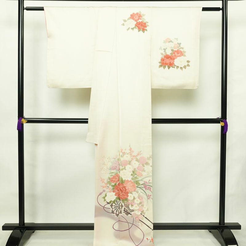 付け下げ トールサイズ 正絹 花柄 袷仕立て 身丈173cm 裄丈66.5cm リサイクル着物 着物 入学式 卒業式 七五三 お宮参り フォーマル 上品 菊 芍薬 クリーム_画像2