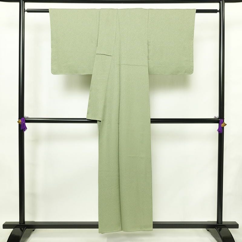 色無地 良品 落款入り 本草木染作家物 瑞寶 正絹 無地 袷仕立て 身丈154cm 裄丈63cm リサイクル着物 一部しつけ糸付き 着物 作家物 お茶会 緑・うぐいす色_画像2