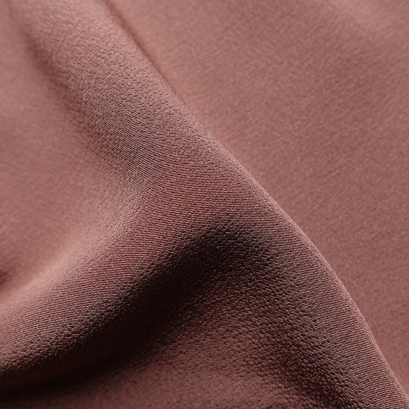 色無地 良品 しつけ糸付き 縮緬 一つ紋付き 正絹 無地 袷仕立て 身丈153cm 裄丈64cm リサイクル着物 着物 共八掛 お茶会 フォーマル 小豆・エンジ_画像21