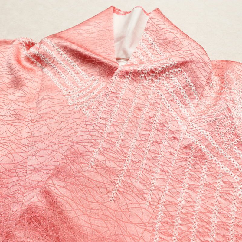 訪問着 絞り 綸子 正絹 古典柄 袷仕立て 身丈164cm 裄丈66.5cm リサイクル着物 着物 フォーマル 粋 ピンク_画像13