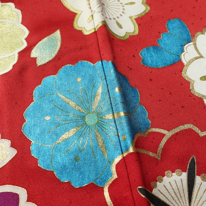 振袖 金駒刺繍 正絹 蝶・昆虫柄 袷仕立て 身丈161cm 裄丈68.5cm リサイクル着物 着物 箔 成人式 二十歳 二十歳の集い パーティー 華やか 桜 赤・朱_画像11