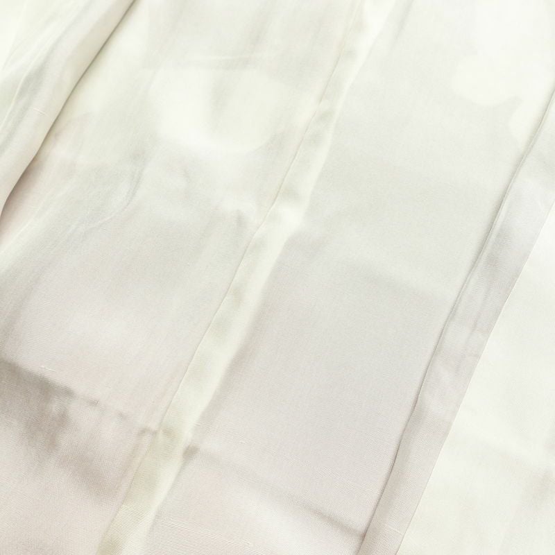 振袖 金駒刺繍 正絹 蝶・昆虫柄 袷仕立て 身丈161cm 裄丈68.5cm リサイクル着物 着物 箔 成人式 二十歳 二十歳の集い パーティー 華やか 桜 赤・朱_画像19