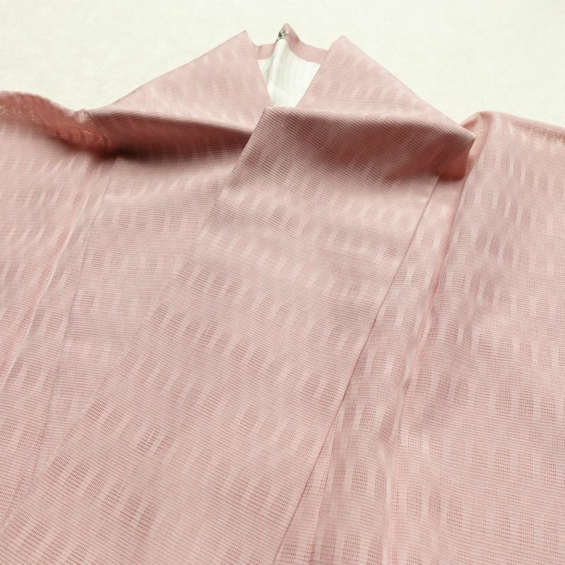 盛夏 色無地 しつけ糸付き 一つ紋付き ポリエステル その他の柄 単衣仕立て 身丈158cm 裄丈64.5cm リサイクル着物 着物 薄物 ピンク_画像17