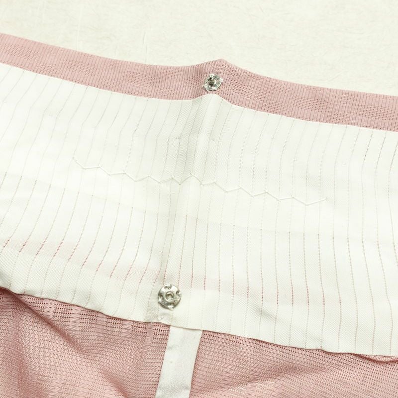 盛夏 色無地 しつけ糸付き 一つ紋付き ポリエステル その他の柄 単衣仕立て 身丈158cm 裄丈64.5cm リサイクル着物 着物 薄物 ピンク_画像19