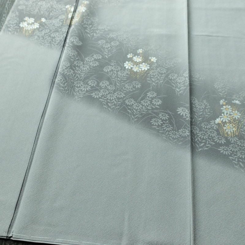 付け下げ 一つ紋付き 正絹 花柄 袷仕立て 身丈158cm 裄丈64.5cm リサイクル着物 着物 箔 入学式 卒業式 七五三 お宮参り フォーマル 上品 グレー_画像4