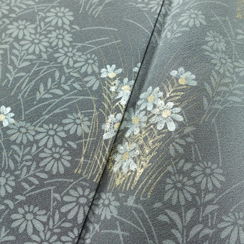 付け下げ 一つ紋付き 正絹 花柄 袷仕立て 身丈158cm 裄丈64.5cm リサイクル着物 着物 箔 入学式 卒業式 七五三 お宮参り フォーマル 上品 グレー_画像9