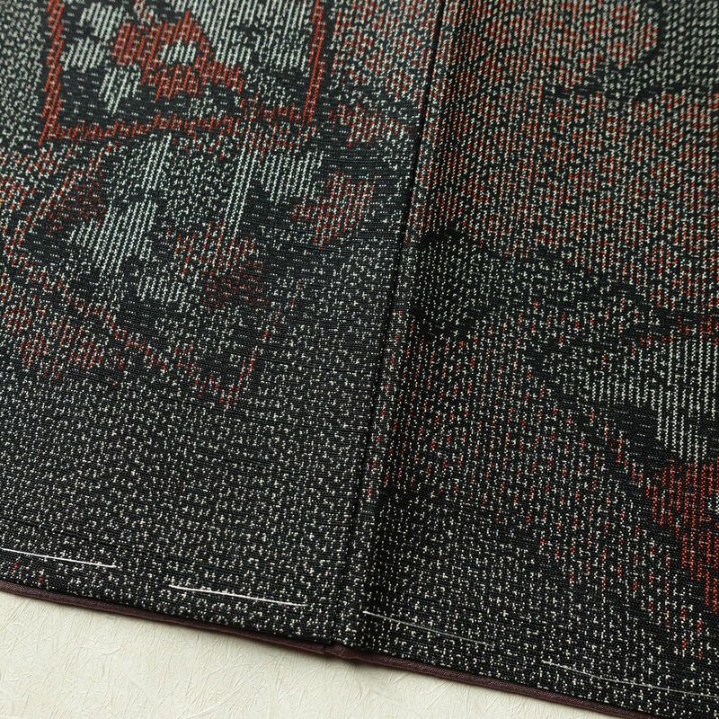 紬 美品 しつけ糸付き 華文紬 手織つむぎ 正絹 古典柄 袷仕立て 身丈158.5cm 裄丈64cm リサイクル着物 着物 黒_画像11
