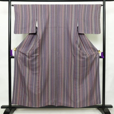 小紋 総柄 正絹 縞柄・線柄 袷仕立て 身丈156.5cm 裄丈64cm リサイクル着物 着物 紫・藤色