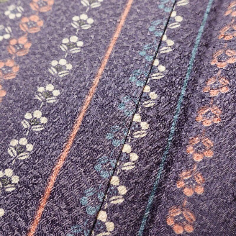 小紋 総柄 正絹 縞柄・線柄 袷仕立て 身丈156.5cm 裄丈64cm リサイクル着物 着物 紫・藤色_画像8