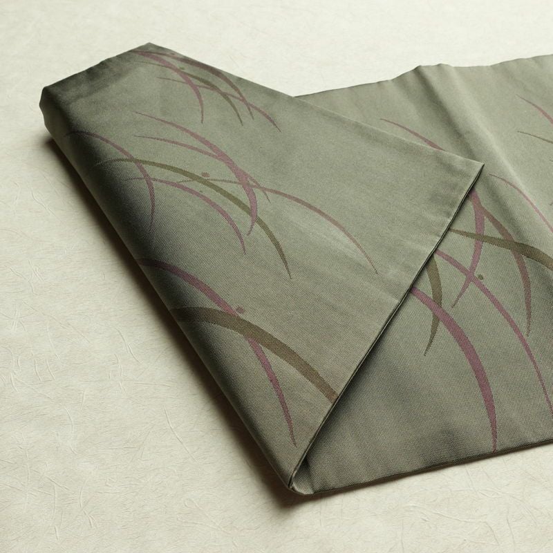 名古屋帯 全通柄 良品 正絹 木の葉・植物柄 名古屋仕立て なごや帯 リサイクル帯 露芝 帯 緑・うぐいす色_画像9