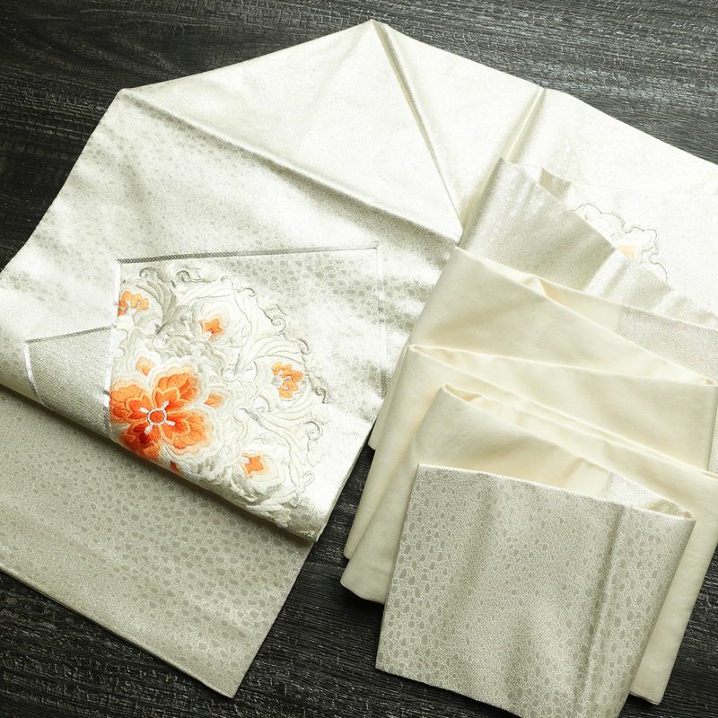 名古屋帯 太鼓柄 正絹 幾何学柄・抽象柄 名古屋仕立て なごや帯 リサイクル帯 銀駒刺繍 帯 刺繍 箔 金・銀_画像17