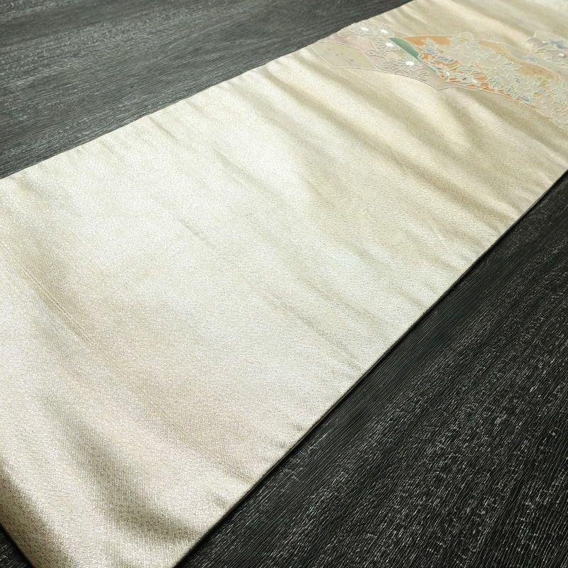 名古屋帯 太鼓柄 相良刺繍 正絹 花柄 名古屋仕立て なごや帯 リサイクル帯 帯 刺繍 クリーム_画像9