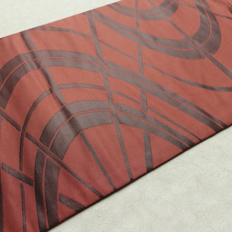 名古屋帯 六通柄 良品 正絹 古典柄 名古屋仕立て なごや帯 リサイクル帯 帯 モダン 小豆・エンジ_画像11