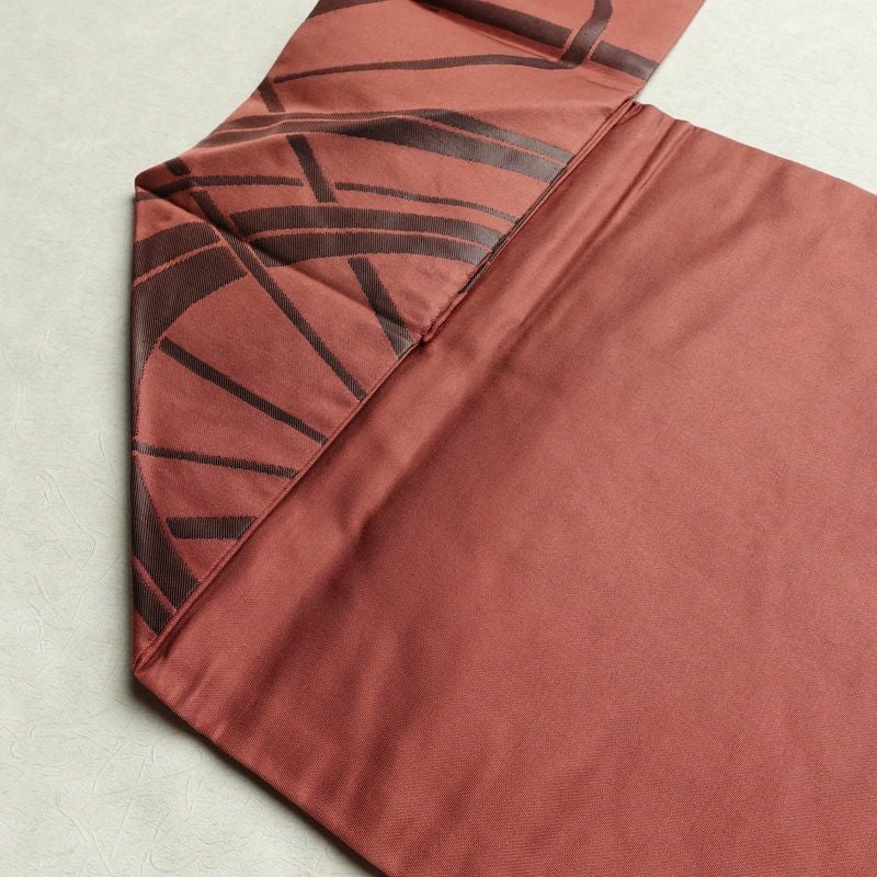 名古屋帯 六通柄 良品 正絹 古典柄 名古屋仕立て なごや帯 リサイクル帯 帯 モダン 小豆・エンジ_画像19