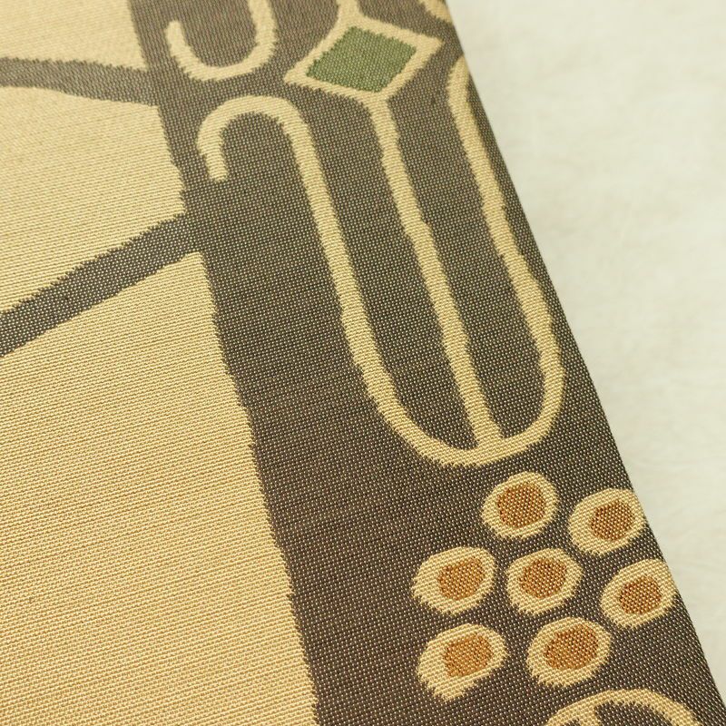 名古屋帯 六通柄 美品 正絹 人物・動物柄 名古屋仕立て なごや帯 リサイクル帯 帯 モダン ベージュ_画像6