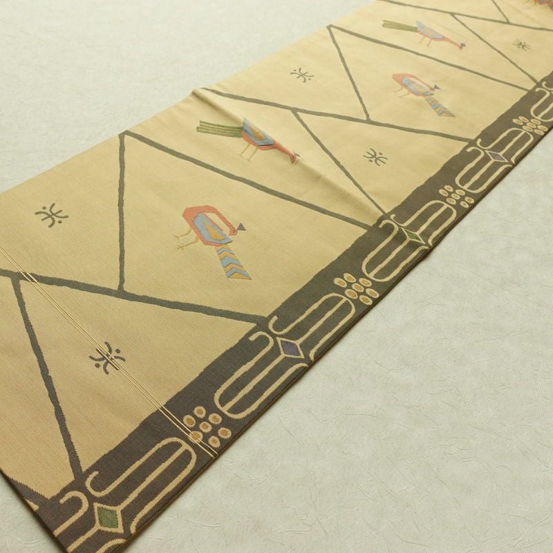 名古屋帯 六通柄 美品 正絹 人物・動物柄 名古屋仕立て なごや帯 リサイクル帯 帯 モダン ベージュ_画像9