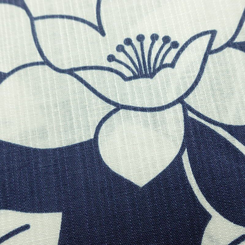 新品 浴衣 滝流れ織 国内染色 国内加工 女性用 綿 紺 花 しつけ糸付き 未使用品 ゆかた レトロ シック モダン_画像5