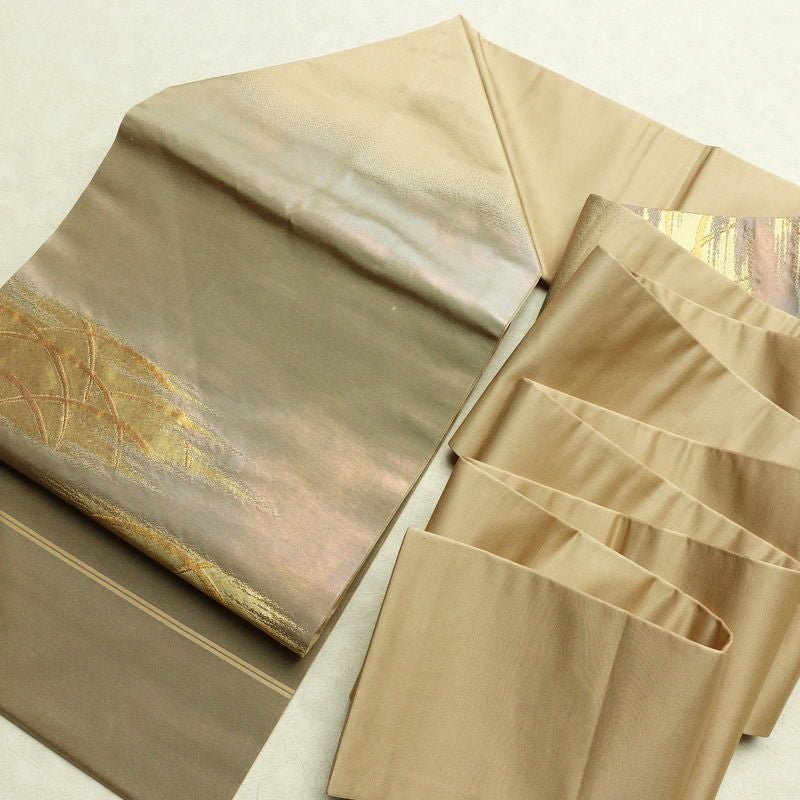 名古屋帯 太鼓柄 正絹 木の葉・植物柄 名古屋仕立て なごや帯 リサイクル帯 帯 芝 ベージュ_画像18