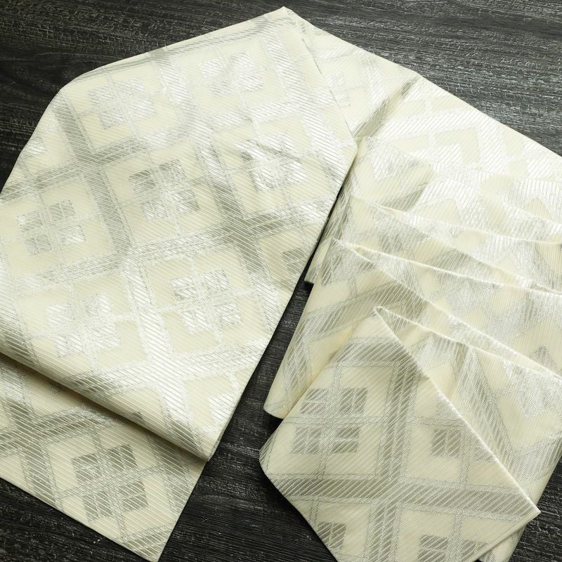 名古屋帯 全通柄 正絹 古典柄 名古屋仕立て なごや帯 リサイクル帯 帯 銀糸 白_画像17