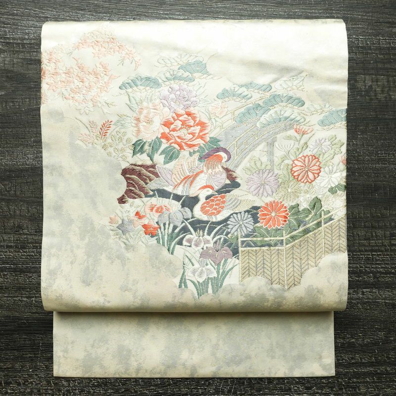 名古屋帯 太鼓柄 正絹 古典柄 名古屋仕立て なごや帯 リサイクル帯 帯 箔 紅葉 松 菊 白_画像1