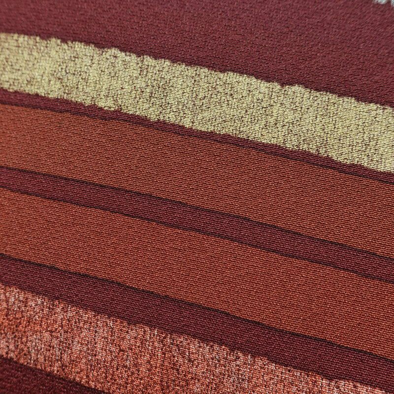 名古屋帯 全通柄 良品 正絹 幾何学柄・抽象柄 名古屋仕立て なごや帯 リサイクル帯 帯 モダン 小豆・エンジ_画像3