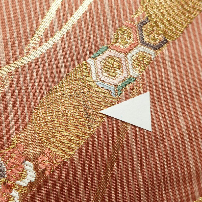 名古屋帯 六通柄 正絹 古典柄 名古屋仕立て なごや帯 リサイクル帯 帯 箔 金糸 小豆・エンジ_画像4