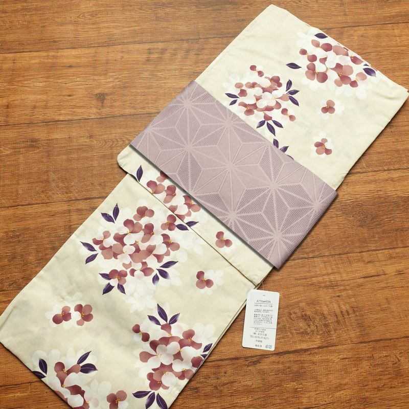 新品 浴衣 女性用 綿 平織 古典柄 浴衣 未使用品 花柄 ベージュ