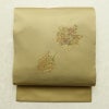 名古屋帯 太鼓柄 美品 スワトウ刺繍 正絹 木の葉・植物柄 名古屋仕立て なごや帯 リサイクル帯 帯 刺繍 シンプル おしゃれ 黄・黄土色_画像1