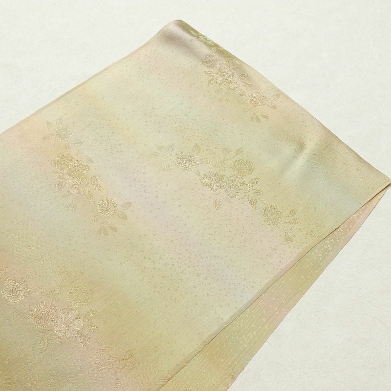 帯揚げ帯締めセット 美品 セット品 綸子 正絹 花柄 金糸 フォーマル 和装小物 黄・黄土色_画像2