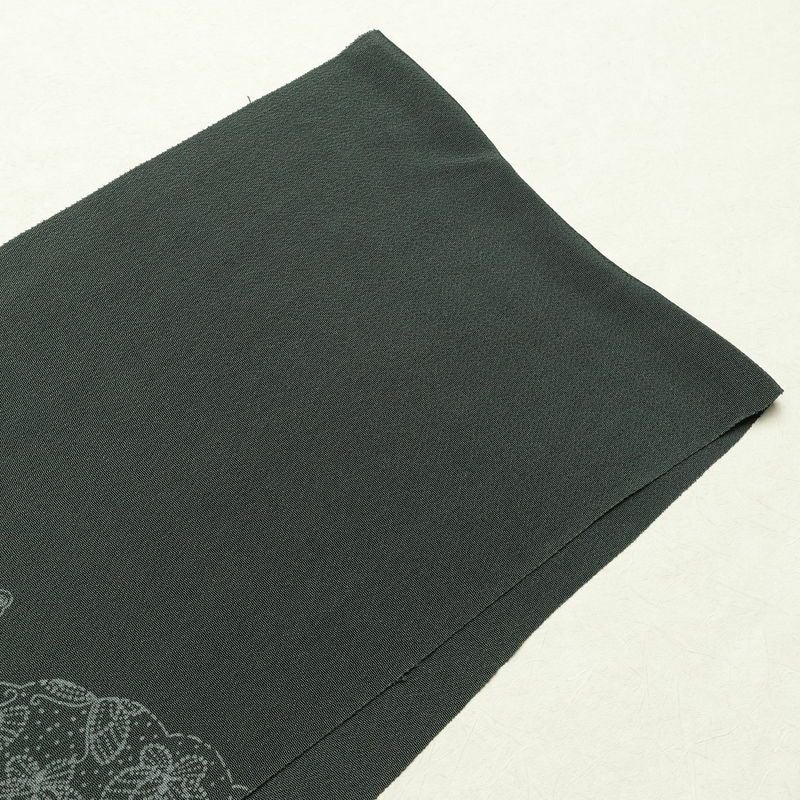 帯揚げ帯締めセット 良品 セット品 縮緬 正絹 蝶・昆虫柄 和装小物 緑・うぐいす色_画像2