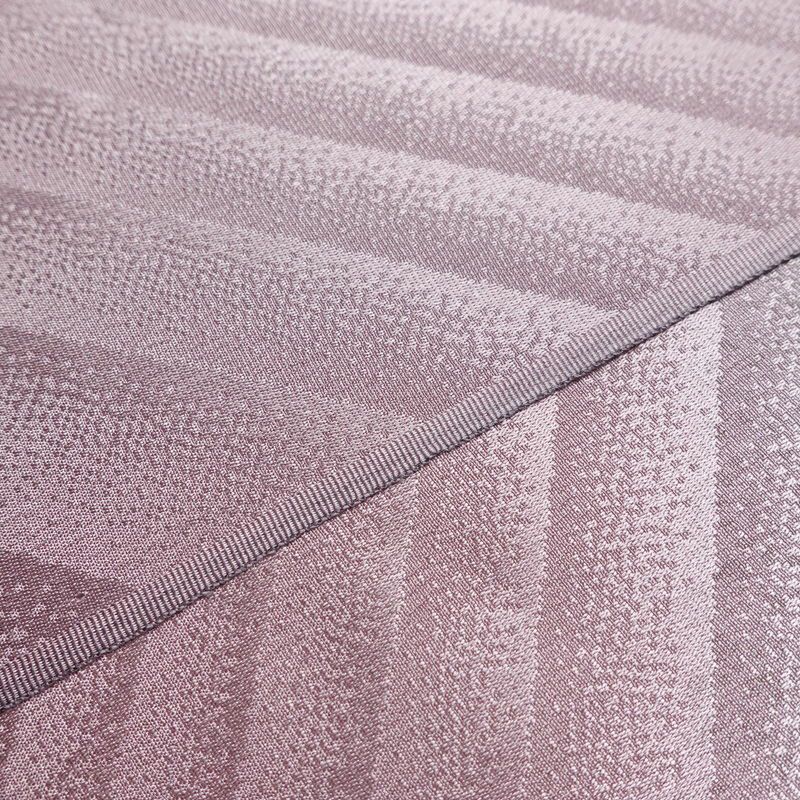 帯揚げ帯締めセット 良品 セット品 綸子 正絹 幾何学柄・抽象柄 箔 シンプル 和装小物 紫・藤色_画像6