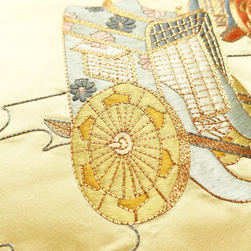 名古屋帯 太鼓柄 金駒刺繍 正絹 古典柄 名古屋仕立て なごや帯 リサイクル帯 帯 刺繍 御所車 クリーム_画像3