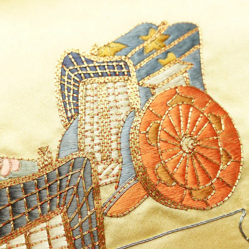 名古屋帯 太鼓柄 金駒刺繍 正絹 古典柄 名古屋仕立て なごや帯 リサイクル帯 帯 刺繍 御所車 クリーム_画像5