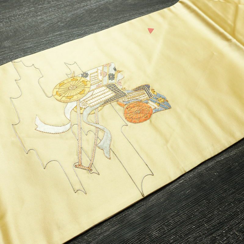 名古屋帯 太鼓柄 金駒刺繍 正絹 古典柄 名古屋仕立て なごや帯 リサイクル帯 帯 刺繍 御所車 クリーム_画像11