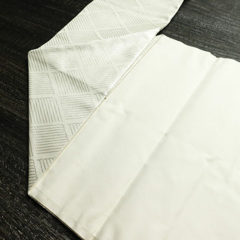 名古屋帯 太鼓柄 美品 正絹 花柄 名古屋仕立て なごや帯 リサイクル帯 帯 刺繍 箔 未使用品 桜 金・銀_画像19