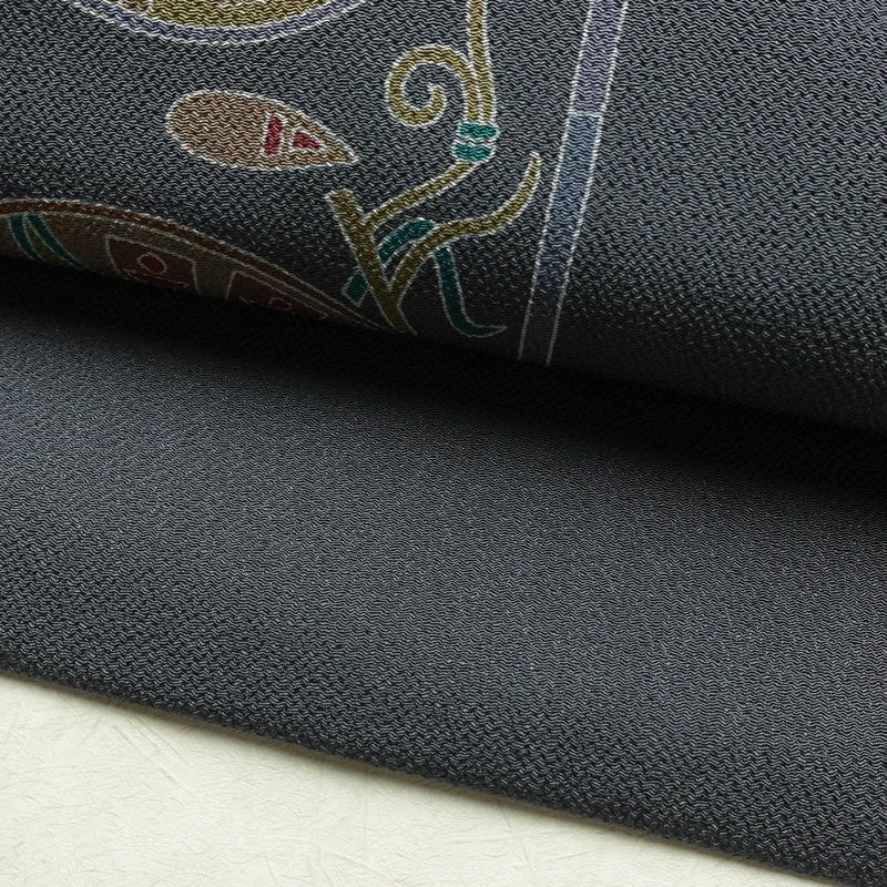 名古屋帯 全通柄 良品 縮緬 正絹 幾何学柄・抽象柄 名古屋仕立て なごや帯 リサイクル帯 くすみブルー 帯 青・紺_画像7