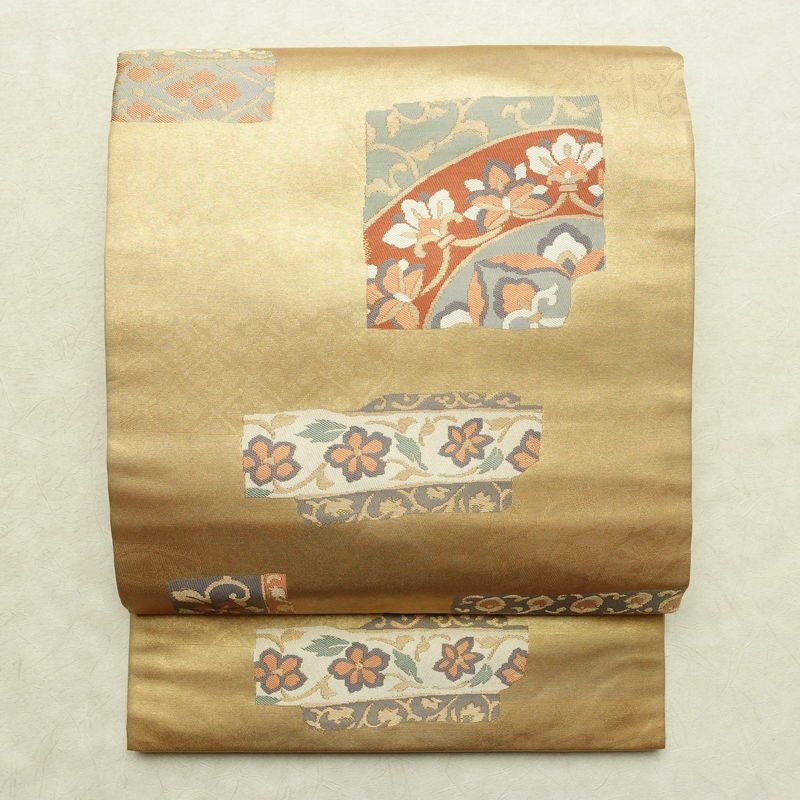 名古屋帯 葵箔錦織 六通柄 正絹 幾何学柄・抽象柄 通し仕立て なごや帯 リサイクル帯 帯 箔 金糸 金・銀_画像1