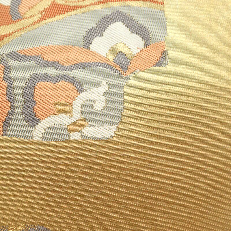 名古屋帯 葵箔錦織 六通柄 正絹 幾何学柄・抽象柄 通し仕立て なごや帯 リサイクル帯 帯 箔 金糸 金・銀_画像4