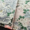 小紋 正絹 花柄 袷仕立て 身丈163cm 裄丈68.5cm リサイクル着物 着物 金彩 ピンク_画像12