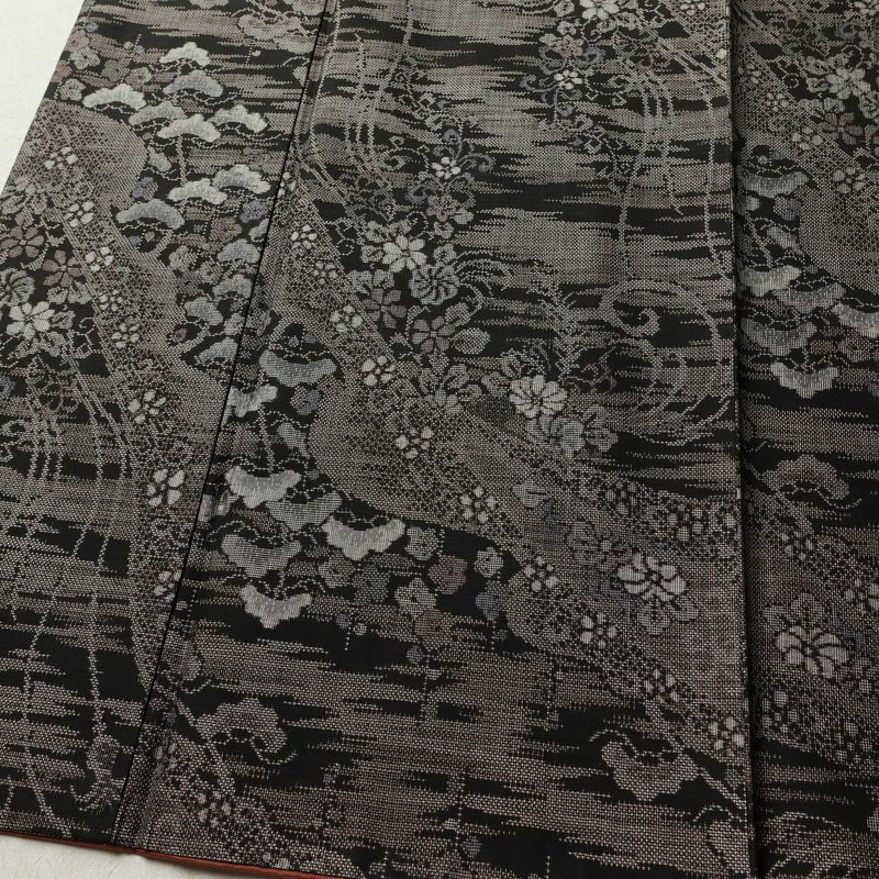 大島紬 正絹 木の葉・植物柄 袷仕立て 身丈154.5cm 裄丈62.5cm リサイクル着物 着物 松 茶_画像4